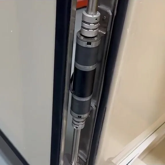 Door hinge and seal on the Prototype 2 chamber