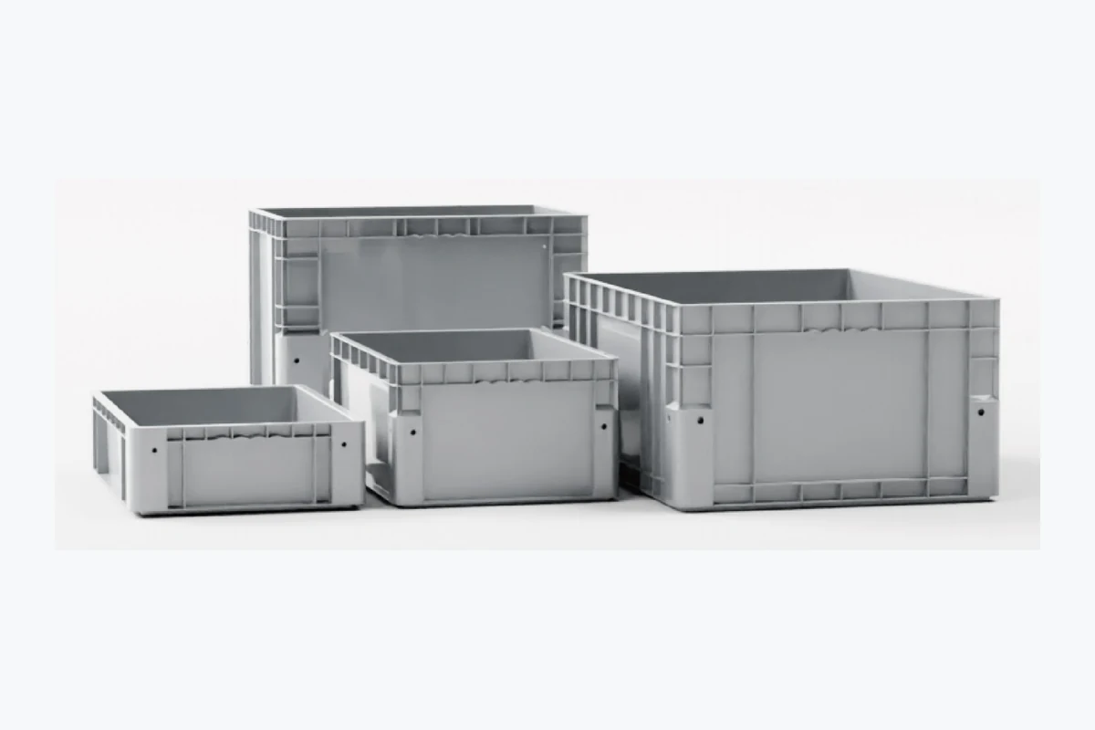 Standard solid plastic containers