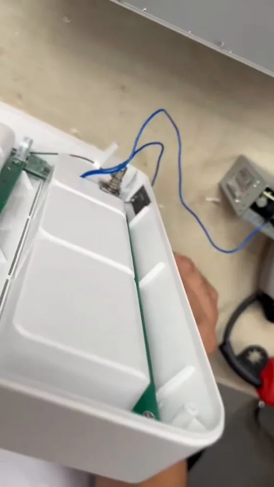 Fitting the mechanism inside the box to test the opening